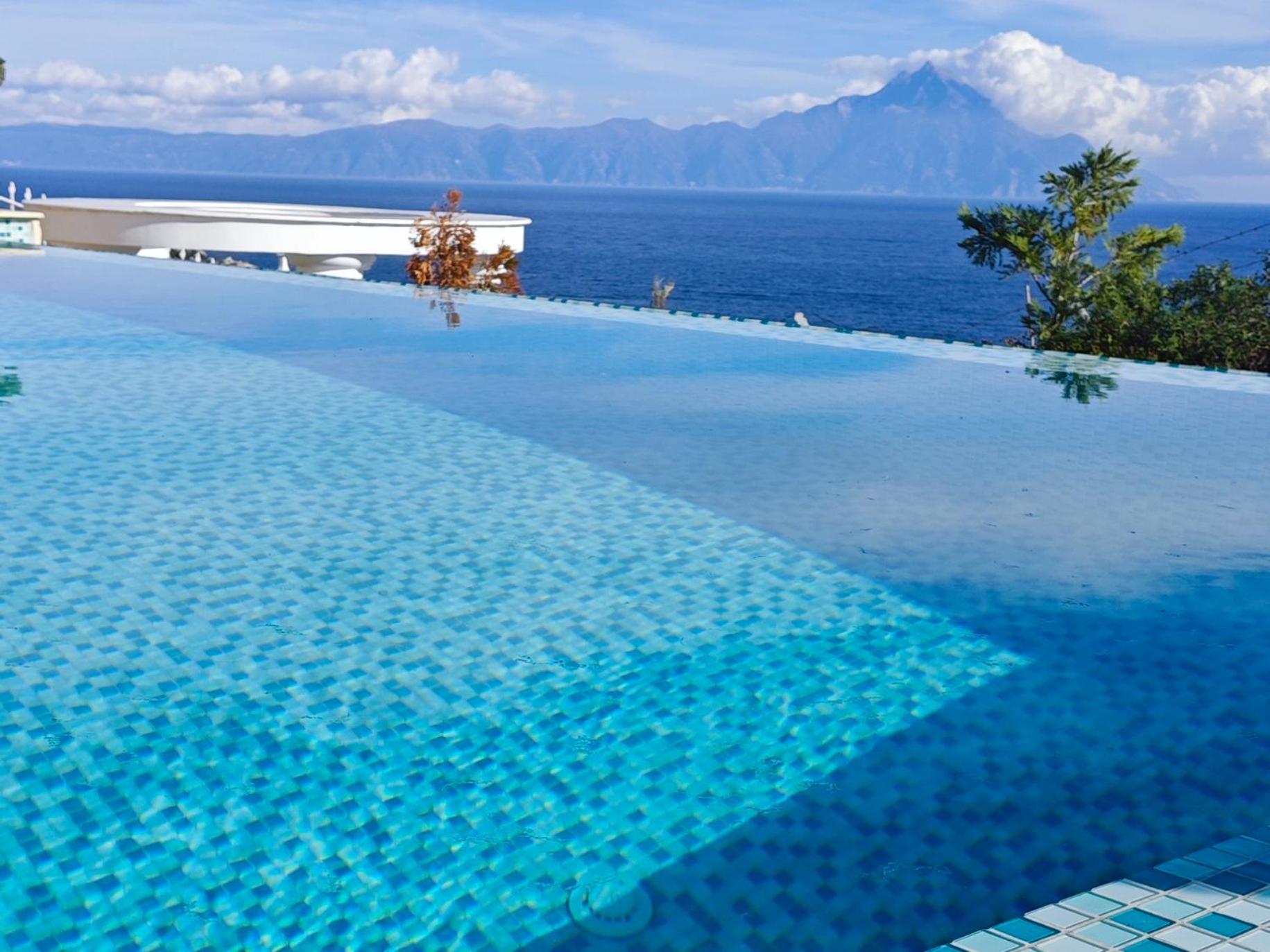 Villa Ulyana Kriaritsi - Athos Sea View & Spa Exteriör bild