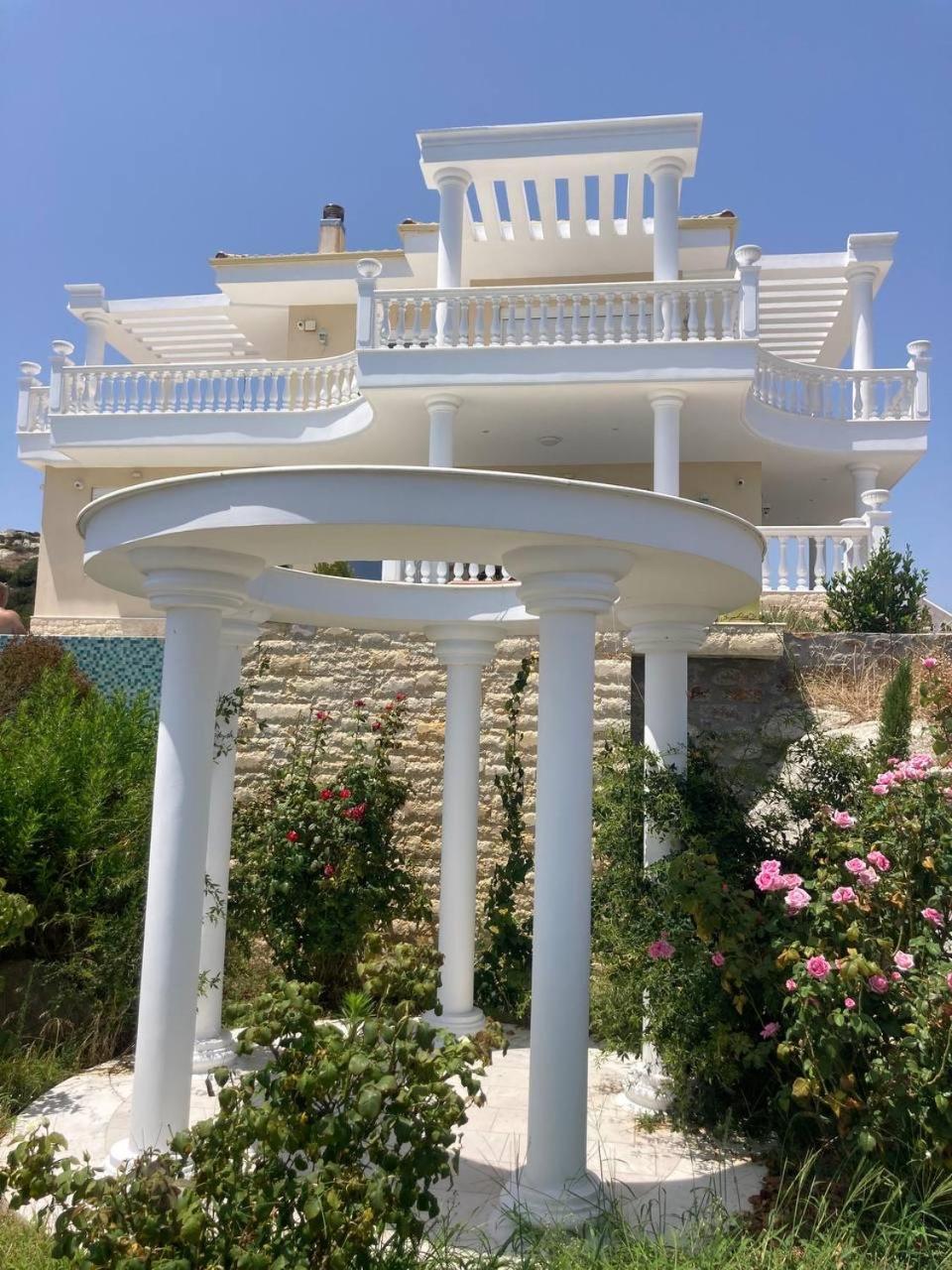Villa Ulyana Kriaritsi - Athos Sea View & Spa Exteriör bild